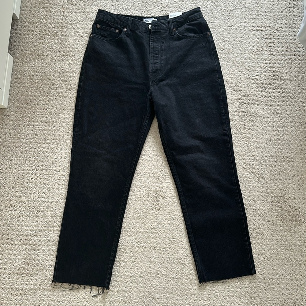 Black Zara High-rise ankle length straight jeans